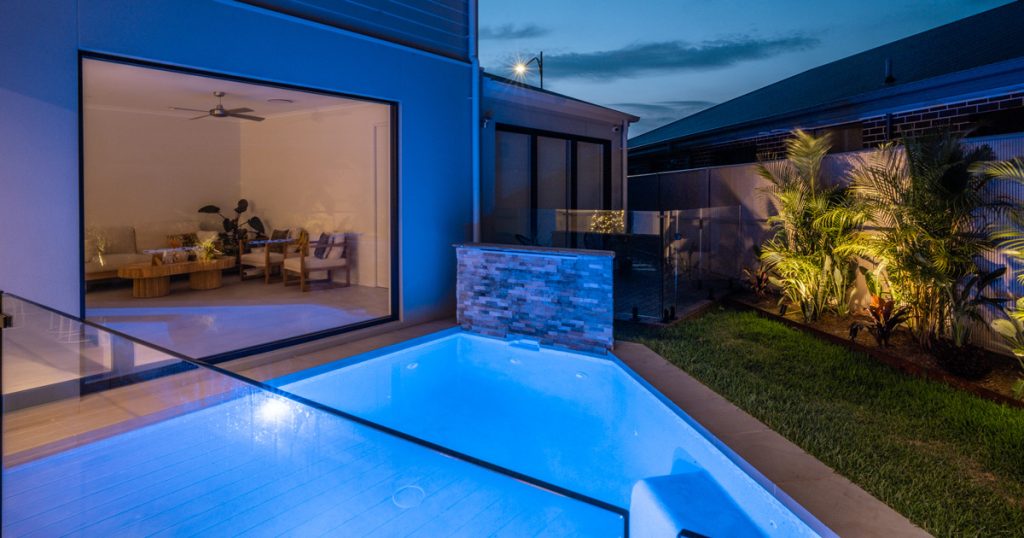 macarthur landscaping pool lighting